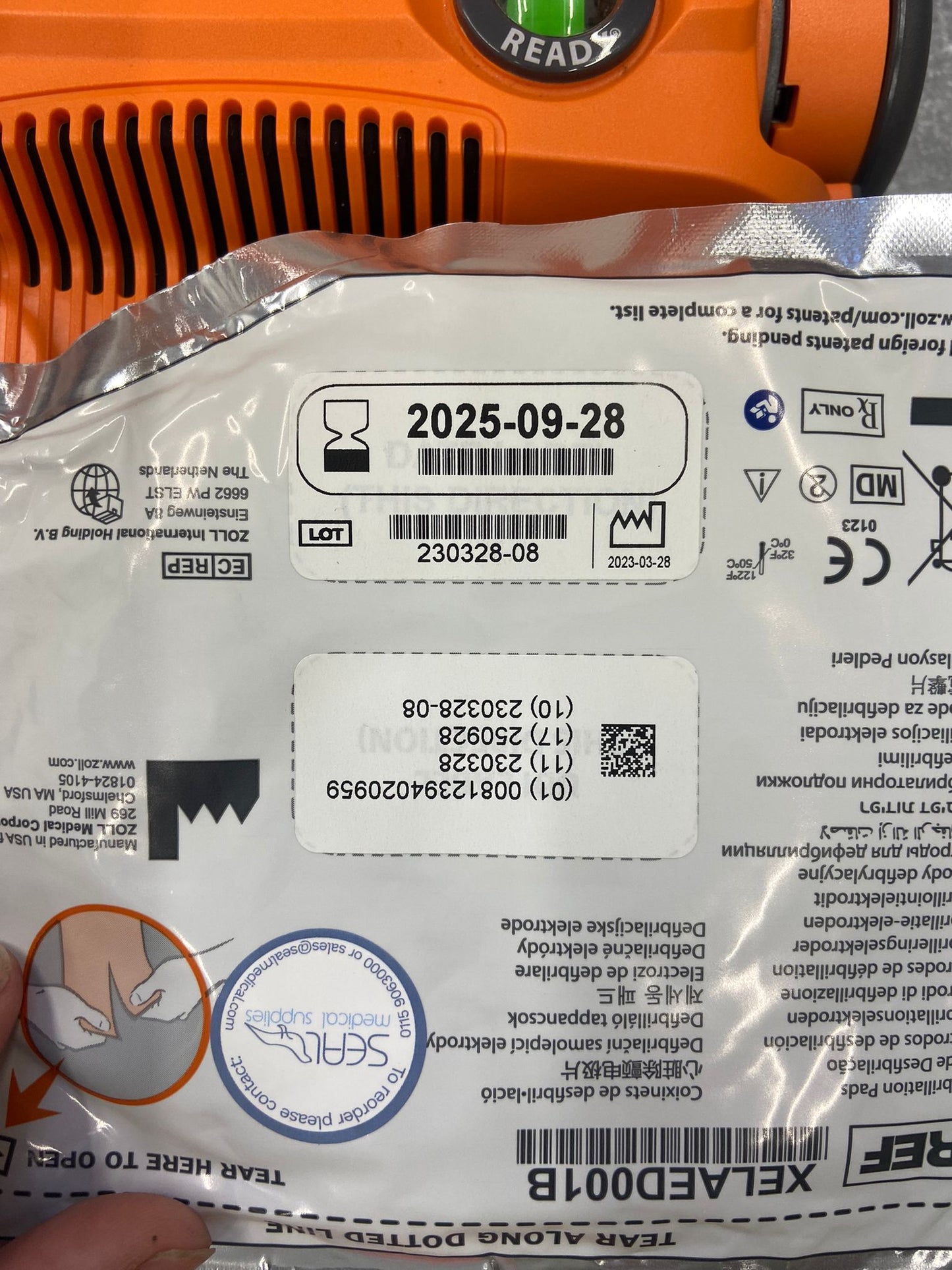 Pre-Owned, Powerheart Cardiac Science G5 AED Semi-Automatic Defibrillator (With new battery & PADS)