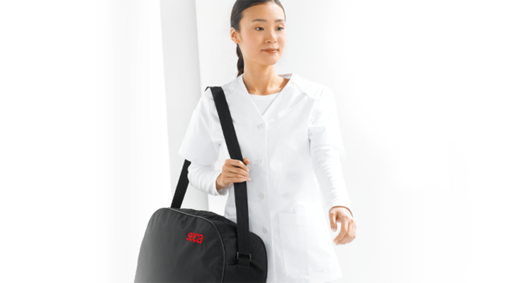 seca 413 - Carry case with adjustable shoulder strap for seca 384, seca 385, seca 354 baby scales