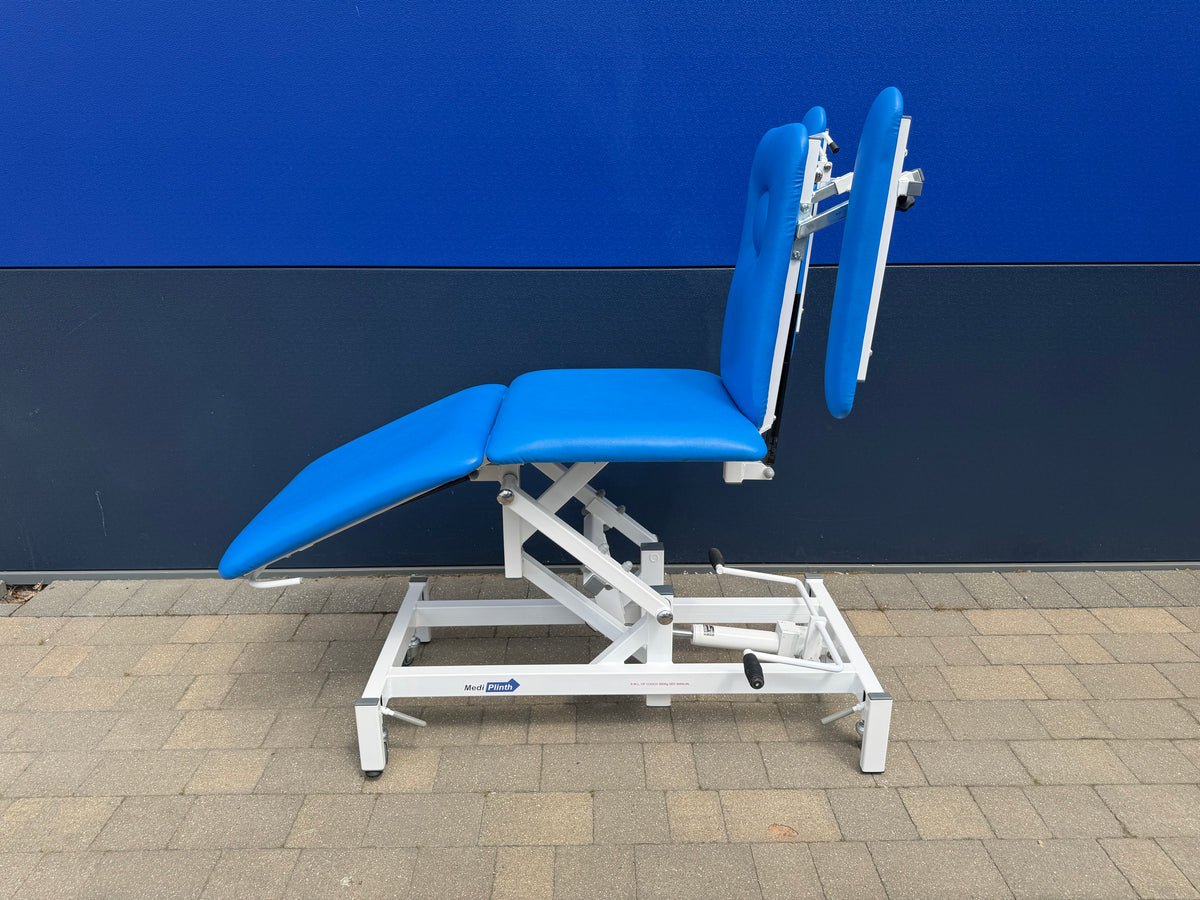 Refurbished 5-Section Hydraulic Treatment Couch - Drop Arms - Face Hole