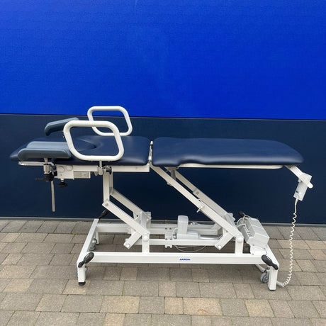 Reconditioned Electric Gynaecology Couch-3