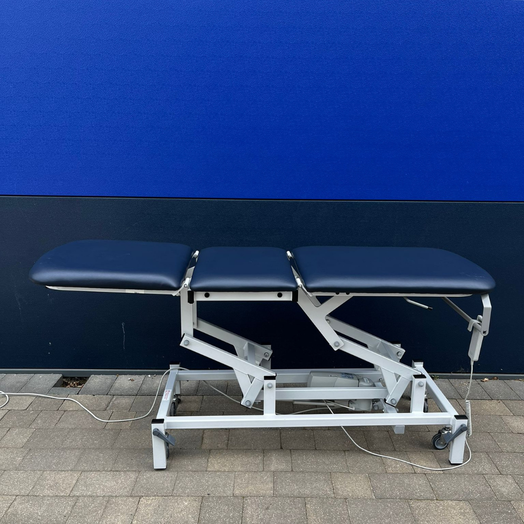 Refurbished 3-Section Electric Treatment Couch