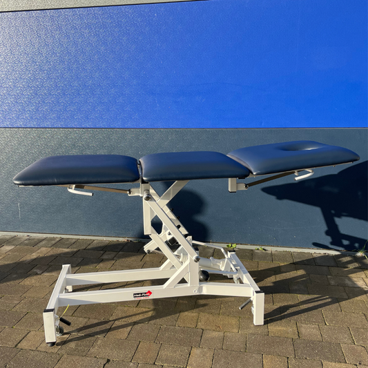Reconditioned Three Section Hydraulic Medical / Physio / Treatment Couch with facehole