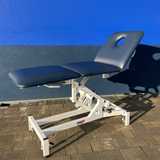 Refurbished 3-Section Hydraulic Treatment Couch - Face Hole