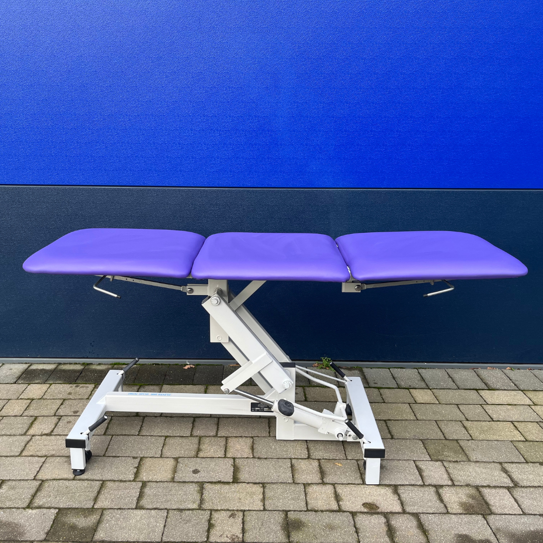 Reconditioned Three Section Hydraulic Medical / Physio / Treatment Couch