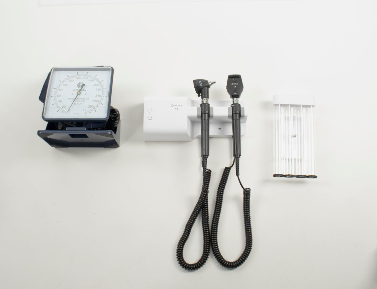 Opticlar Guardian L28 Wall unit, Opthalmoscope and Diagnostic set  with GUARDIAN LARGE DIAL WALL MOUNTED ANEROID COMPLETE WITH ADULT CUFF AND TUBING(Sphyg)