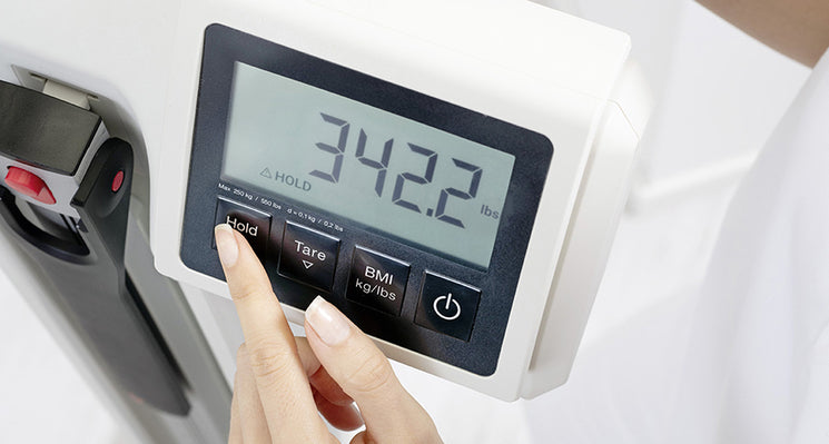 seca 777 NEW - Digital high capacity column scale with eye level display, built-in telescopic height measure, tilt proof platform, BMI