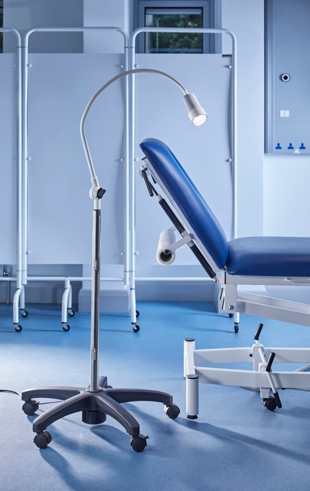 Brandon Medical - Coolview CLED30 Horizontal LED Examination Light, with LED technology - multiple mount options