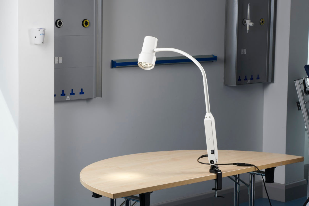 Brandon Medical - Coolview CLED50 LED Examination Light SX Arm with LED technology - table fixing 