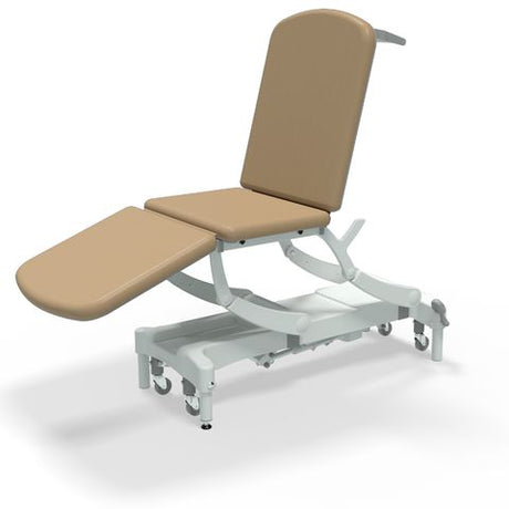 Seers - CLINNOVA Clinical 3 Section electric couch beige 