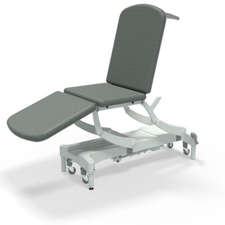 Seers - CLINNOVA Clinical 3 Section electric couch light grey