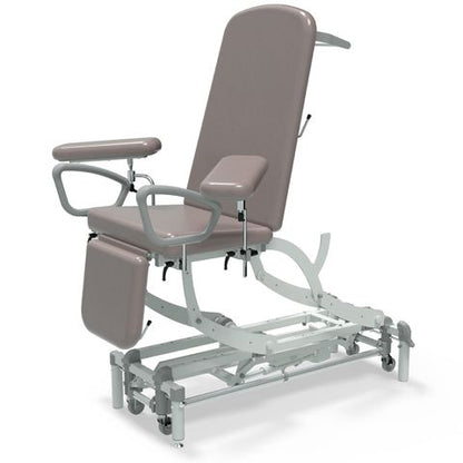 Seers - CLINNOVA Phlebotomy 1 Electric couch, gas assisted back and foot rest, classic base with wheel and foot switch options (265Kg SWL)