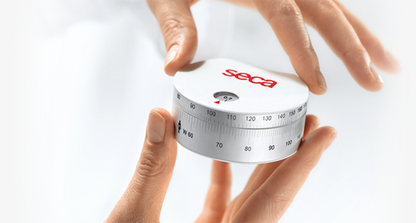 seca 203 - Retractable circumference measuring tape with waist to hip ratio calculator