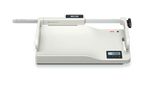 seca 336 - Digital class III baby scale with flat weighing tray & inbuilt carry handle