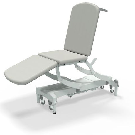 Seers - CLINNOVA Clinical 3 Section electric couch white