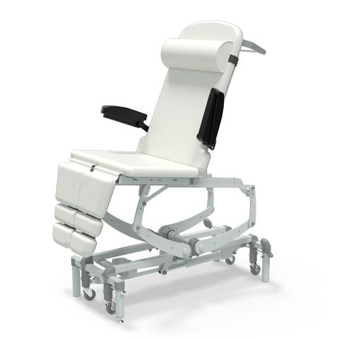 Seers - CLINNOVA Versa Pro Electric couch, 3 section, with base and wheel options (285Kg SWL)
